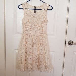 Monteau dress